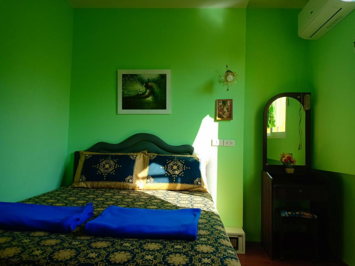 Отель Santo House Бангкок Экстерьер фото